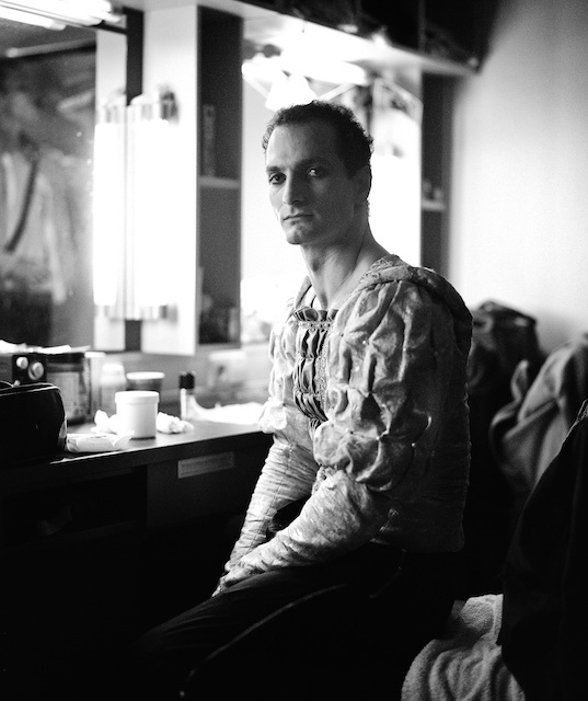 Jiří Bubeníček as Prince, Swan Lake. Photo: Klemens Renner.